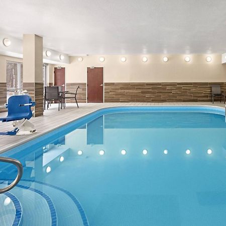 Fairfield Inn By Marriott Warren Niles Exteriör bild