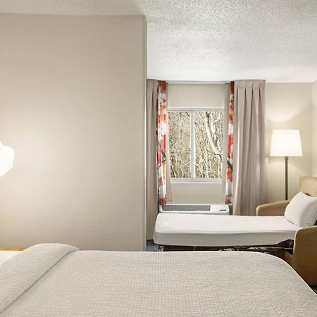 Fairfield Inn By Marriott Warren Niles Exteriör bild