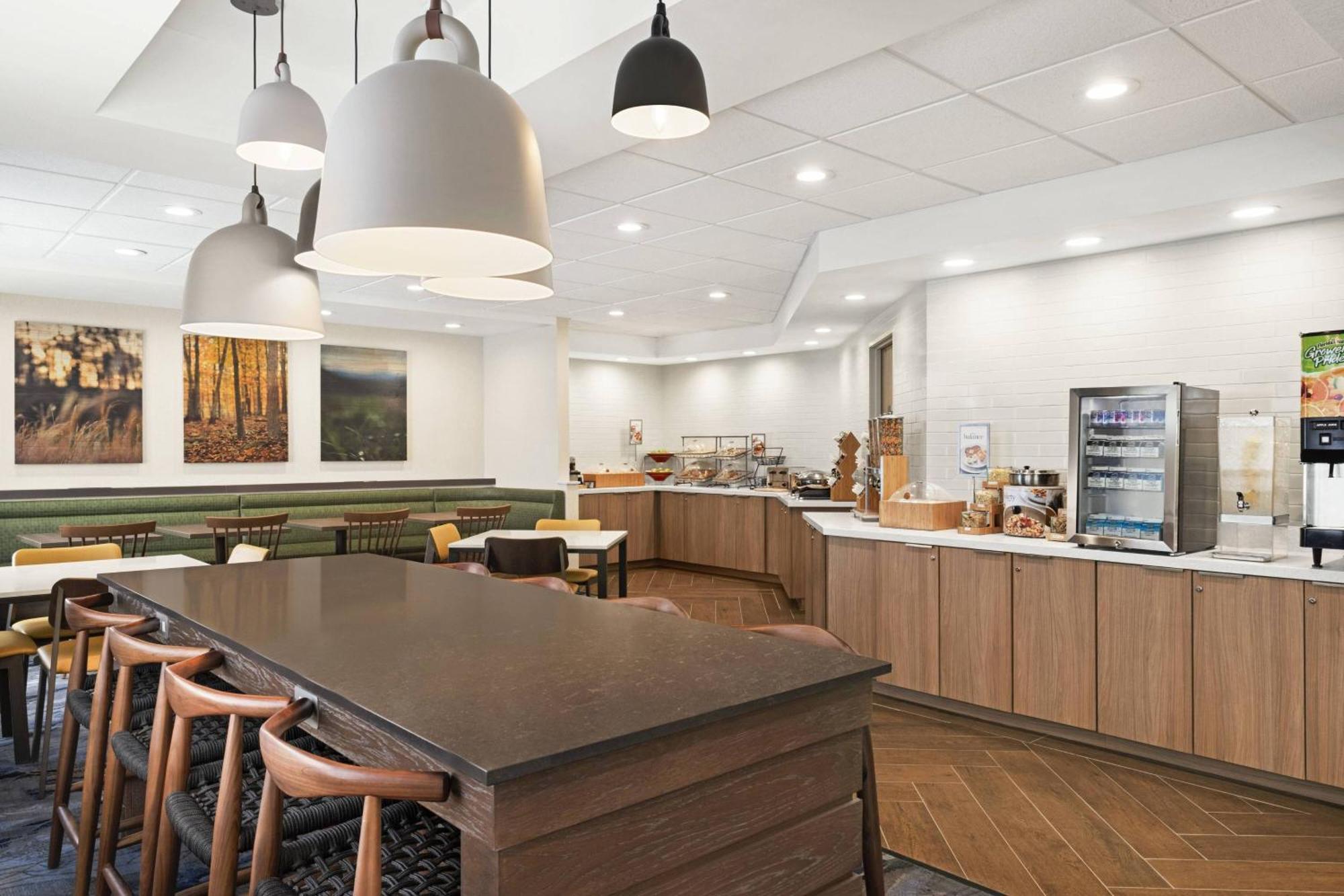 Fairfield Inn By Marriott Warren Niles Exteriör bild