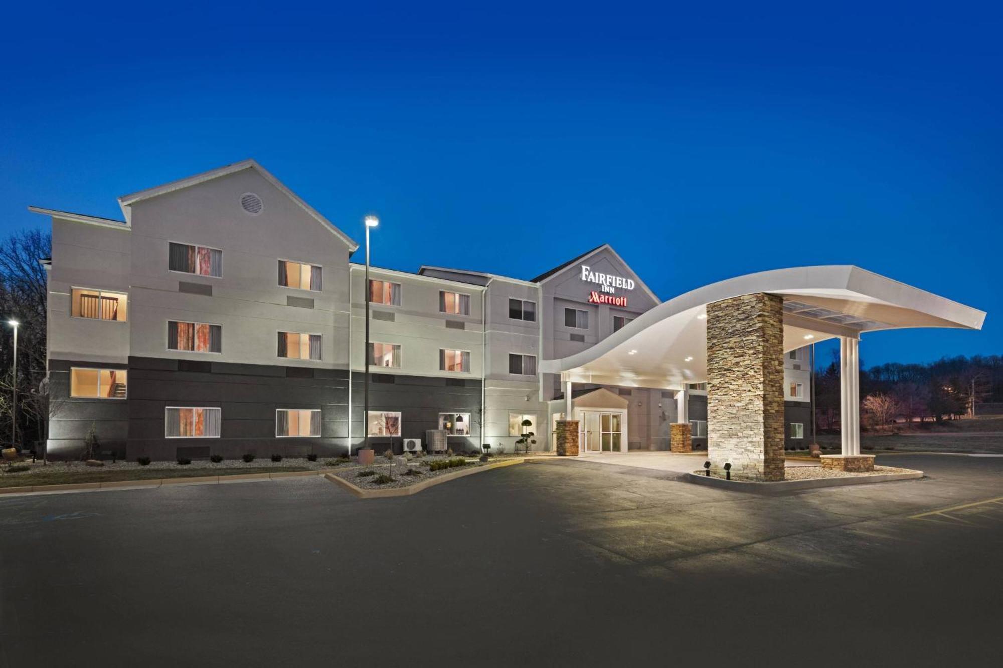 Fairfield Inn By Marriott Warren Niles Exteriör bild