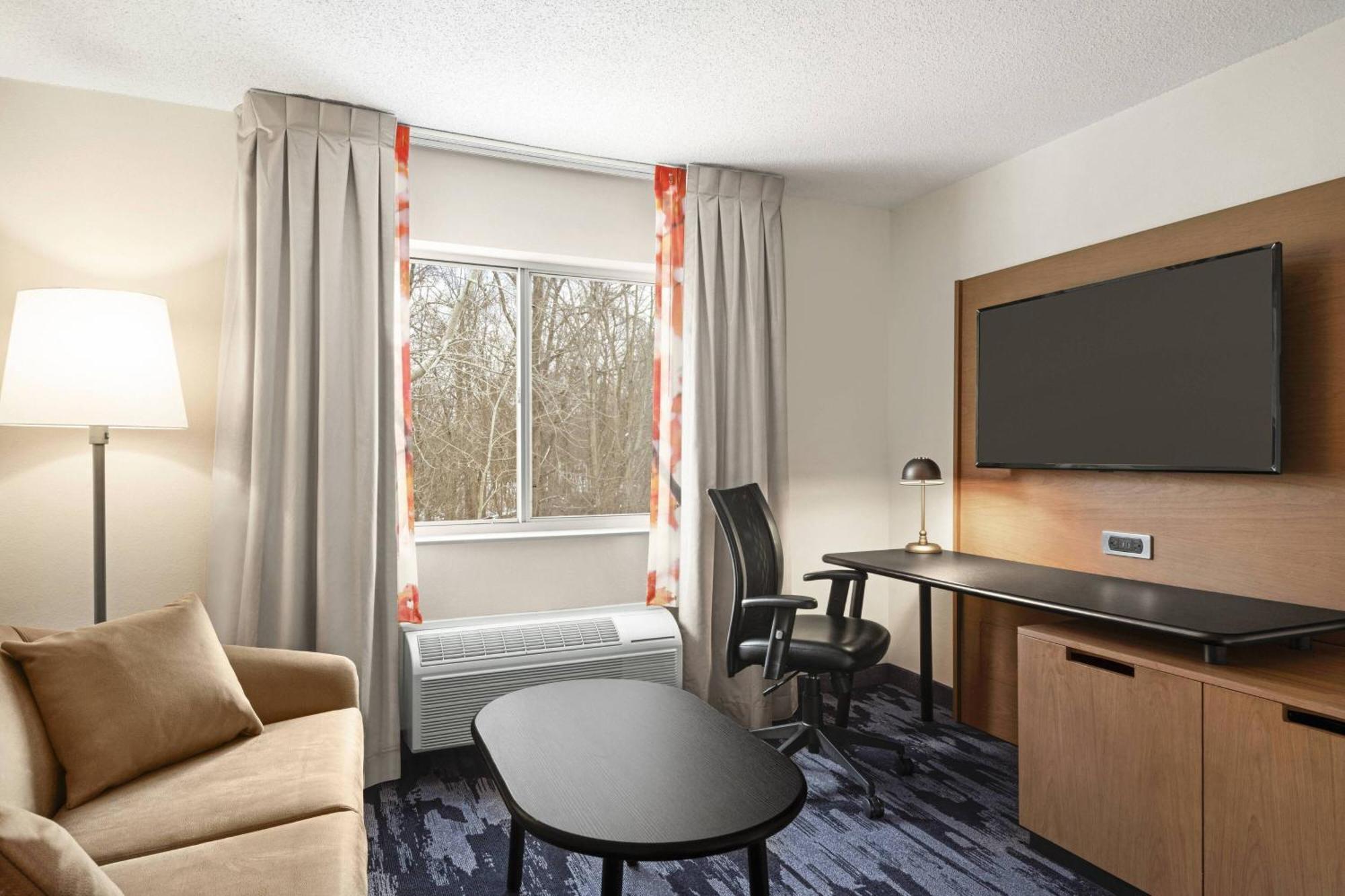 Fairfield Inn By Marriott Warren Niles Exteriör bild