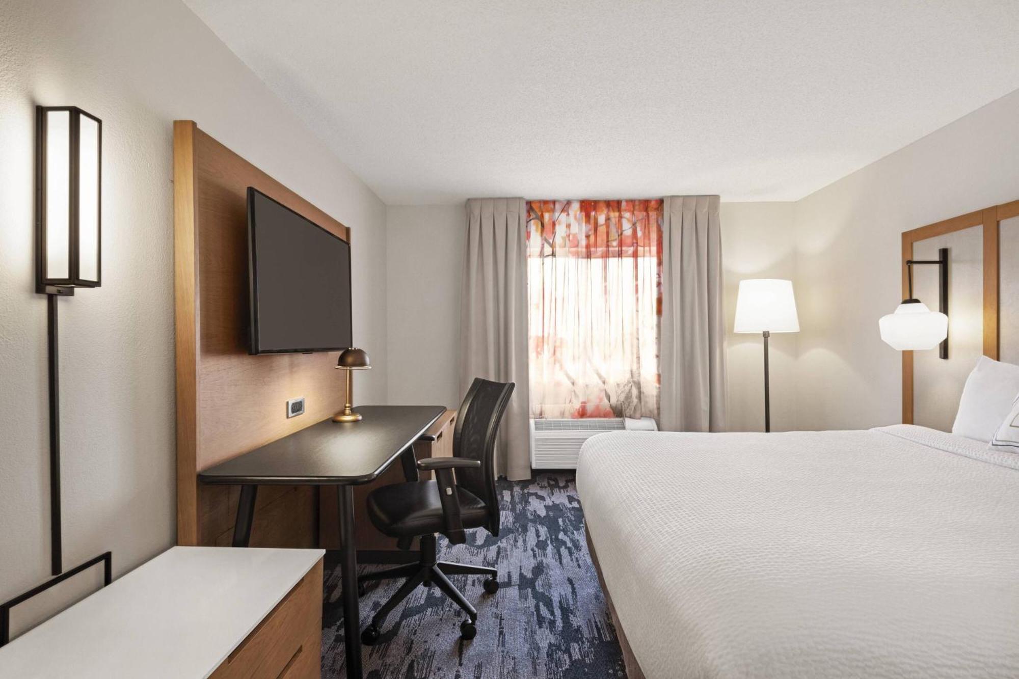 Fairfield Inn By Marriott Warren Niles Exteriör bild
