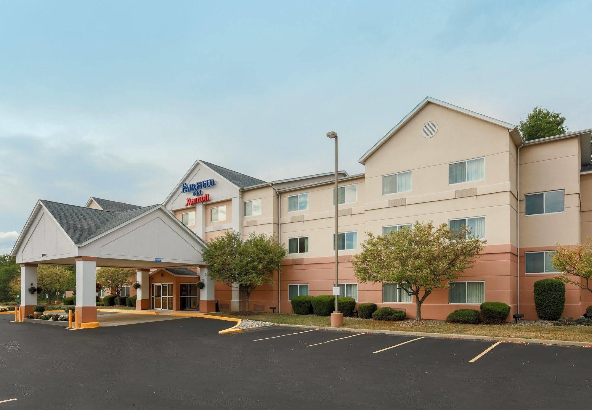 Fairfield Inn By Marriott Warren Niles Exteriör bild
