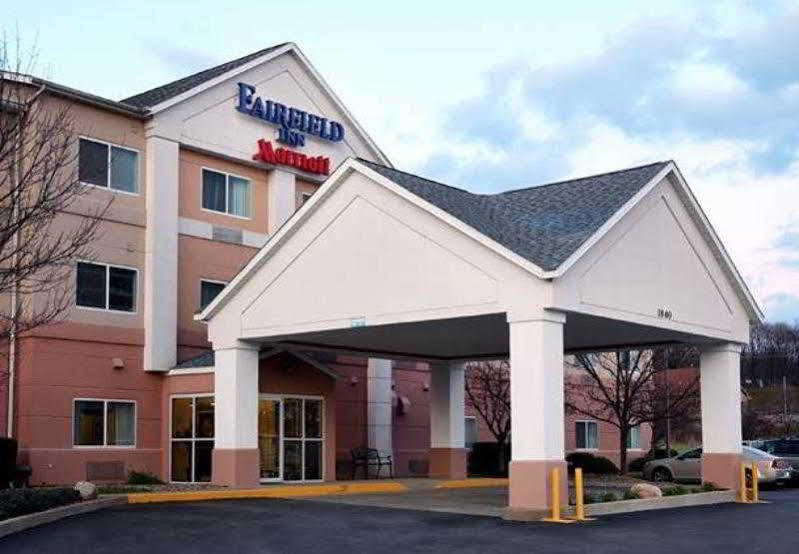 Fairfield Inn By Marriott Warren Niles Exteriör bild