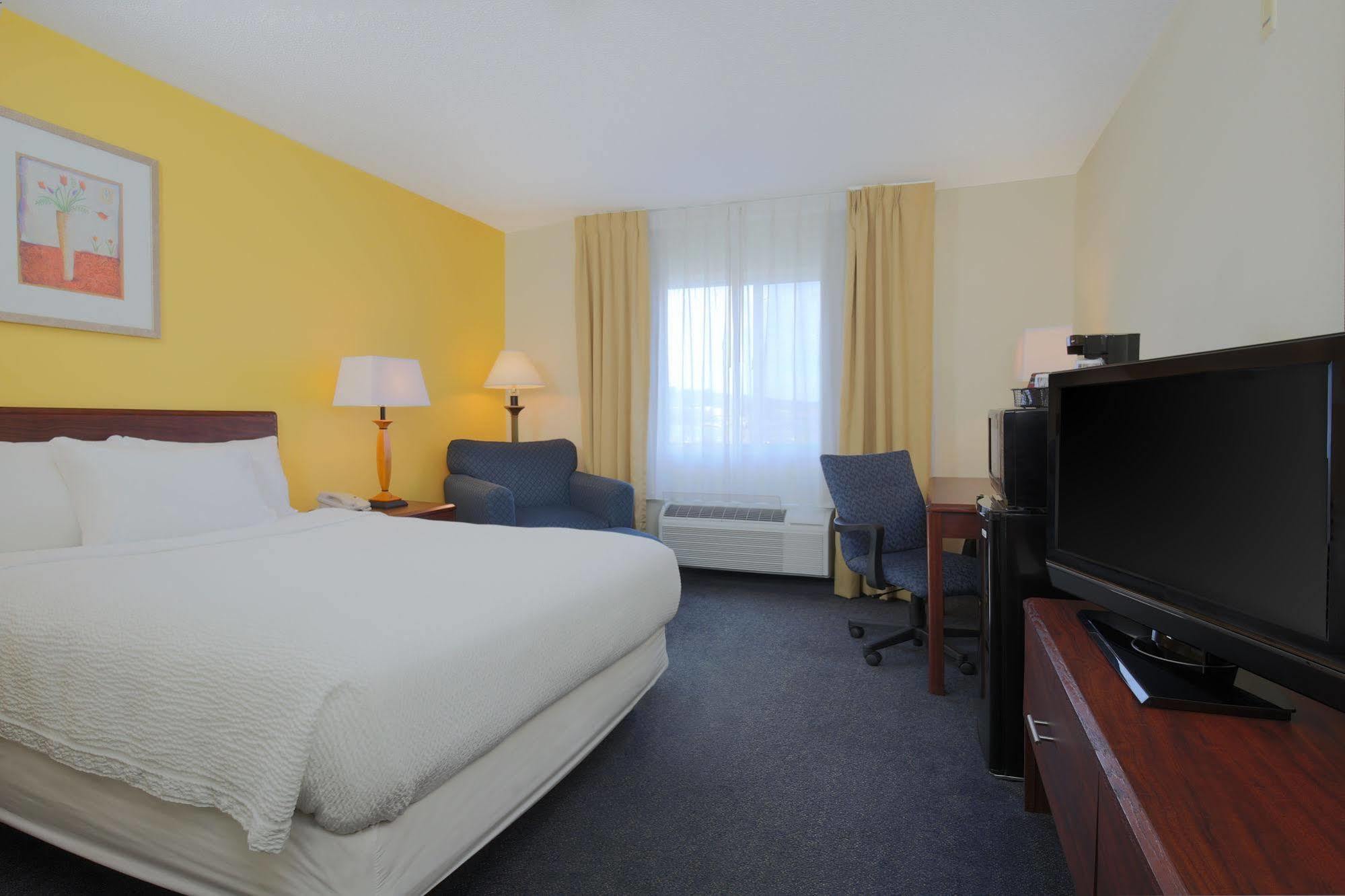 Fairfield Inn By Marriott Warren Niles Exteriör bild